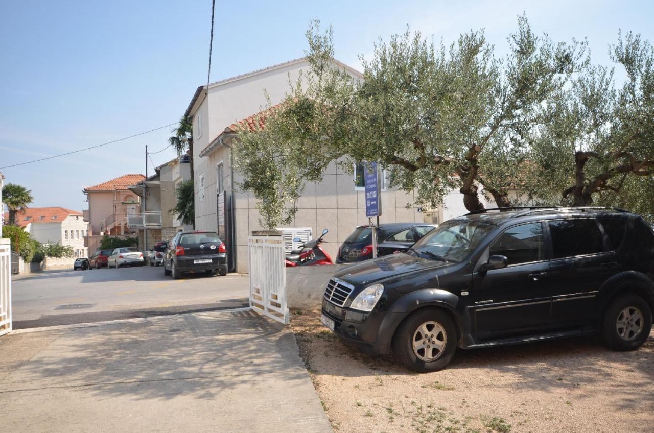 Apartment And Rooms Mrkovic Водице Екстер'єр фото
