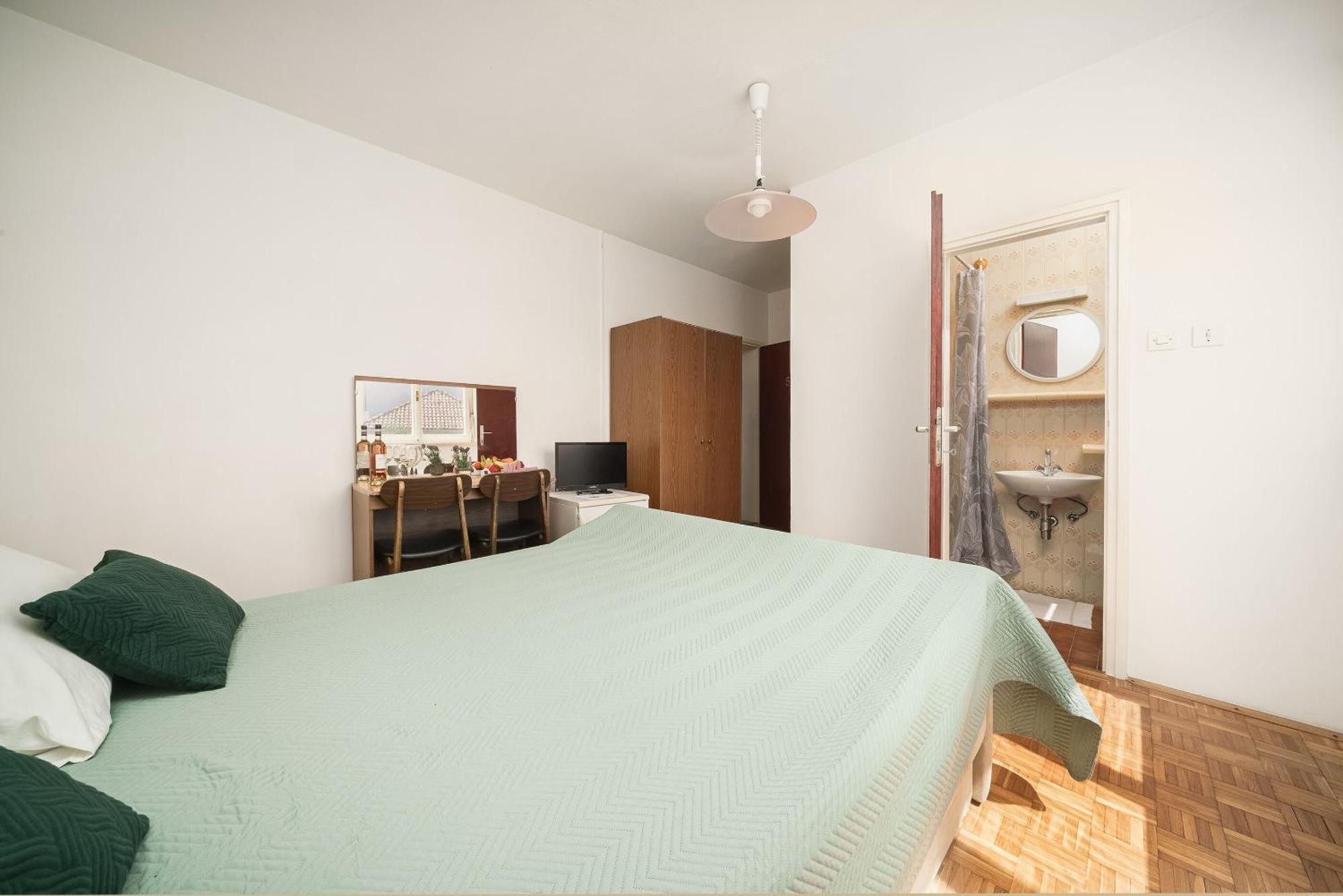 Apartment And Rooms Mrkovic Водице Екстер'єр фото