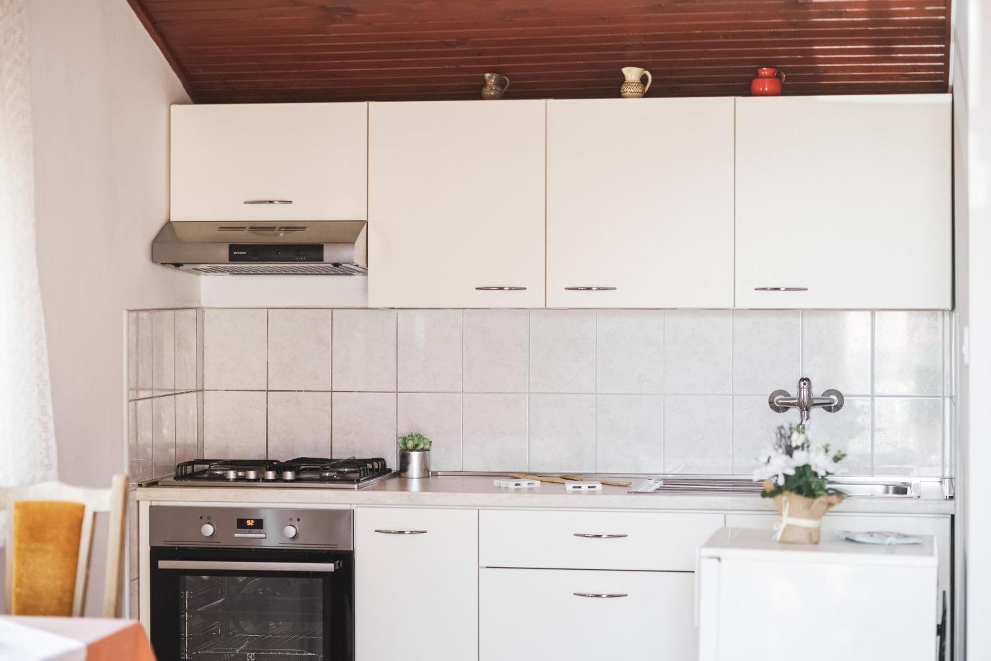 Apartment And Rooms Mrkovic Водице Екстер'єр фото